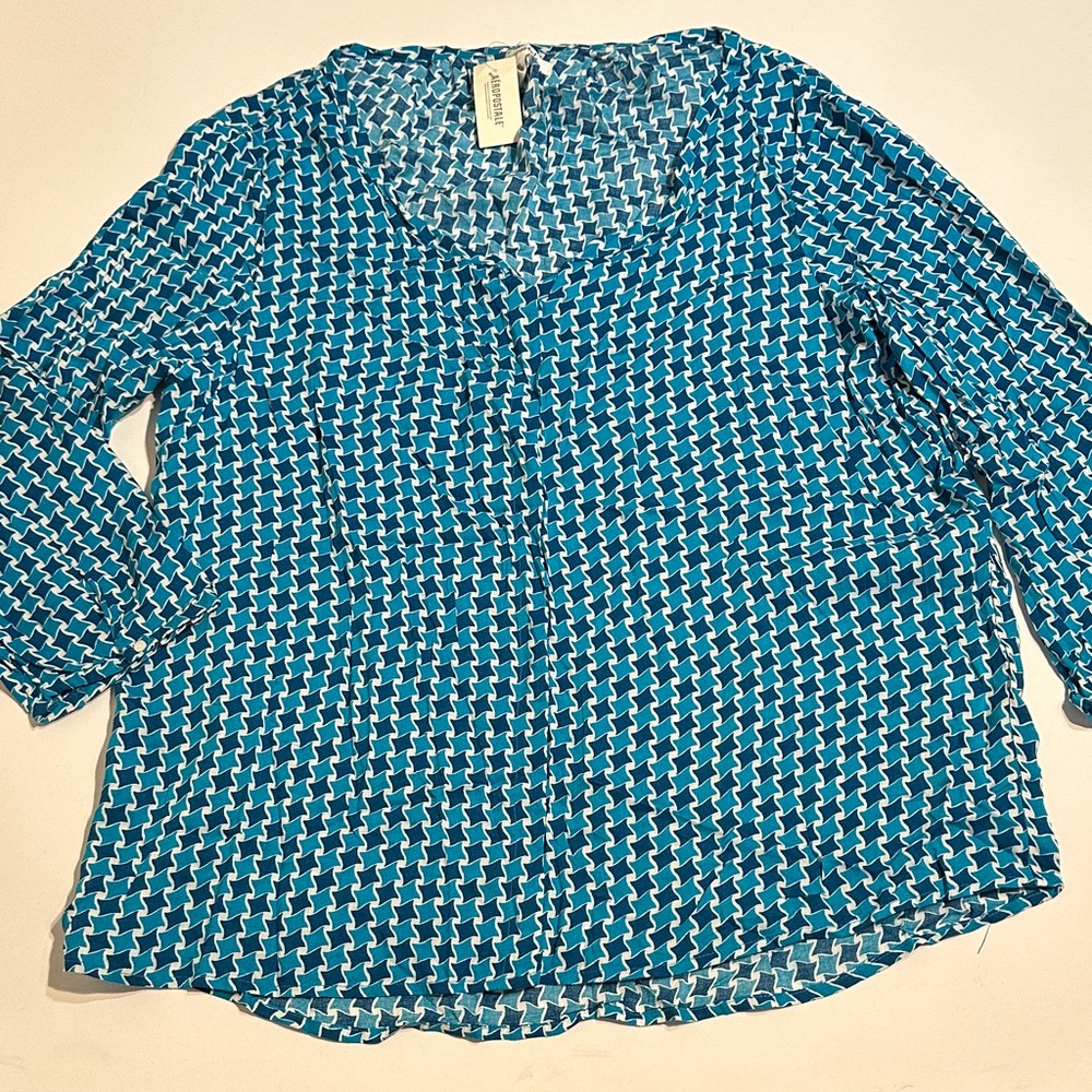 NEW AEROPOSTALE Women's Blue Pullover Top